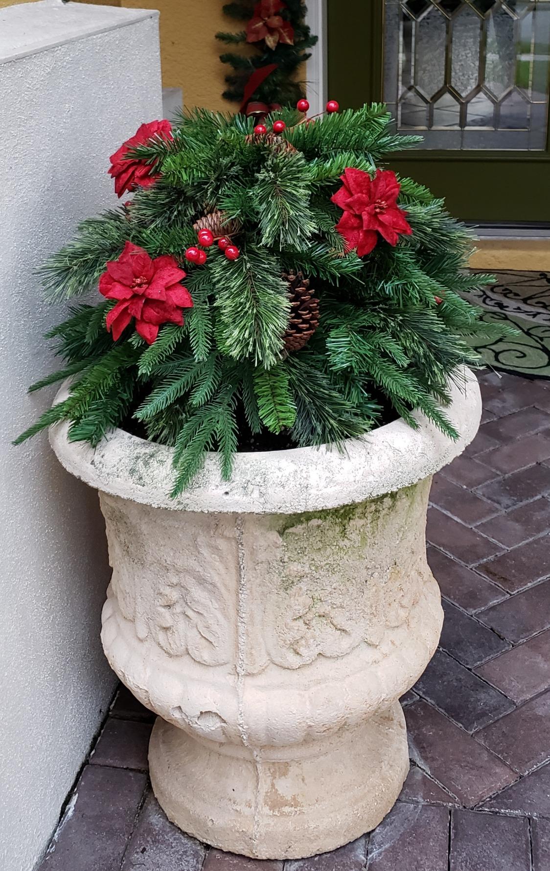 ✨50% OFF EARLY CHRISTMAS SALE🎄 Pre-lit Artificial Christmas Tree Urn Filler